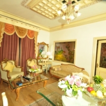 18. Luxury Suite